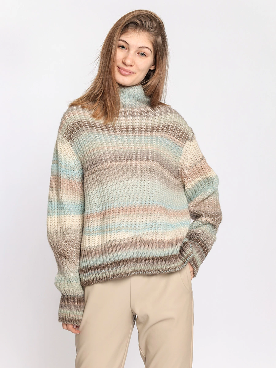 Вязаный свитер колор-блок